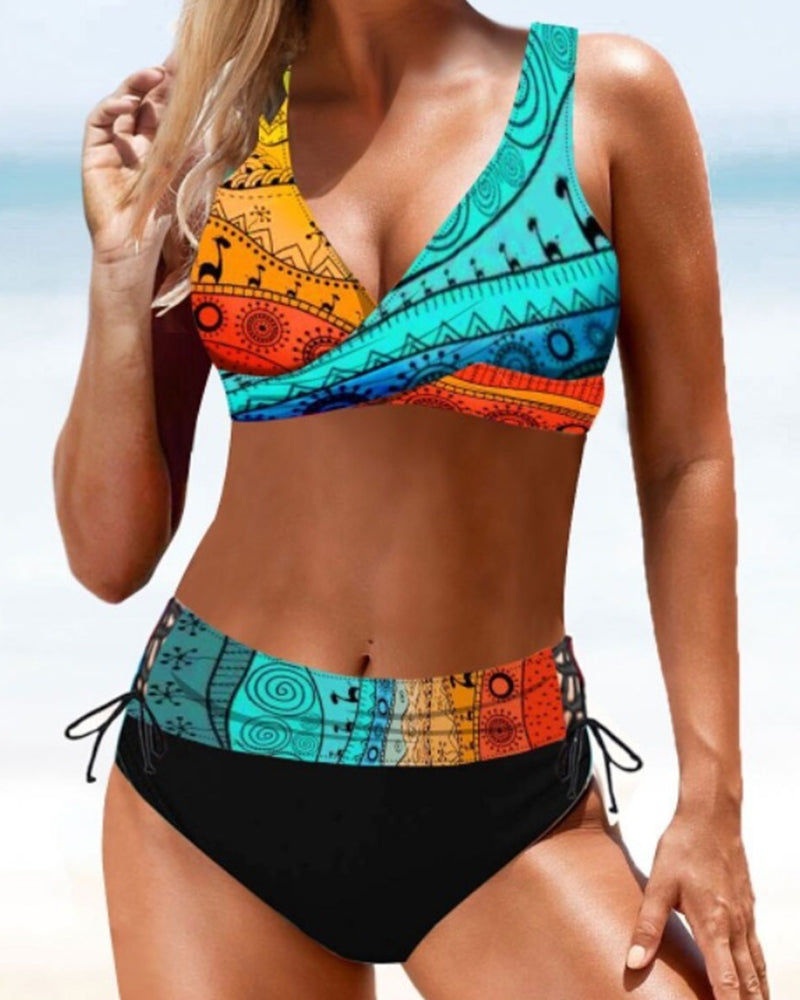 Eva – Farverig og glad bikini