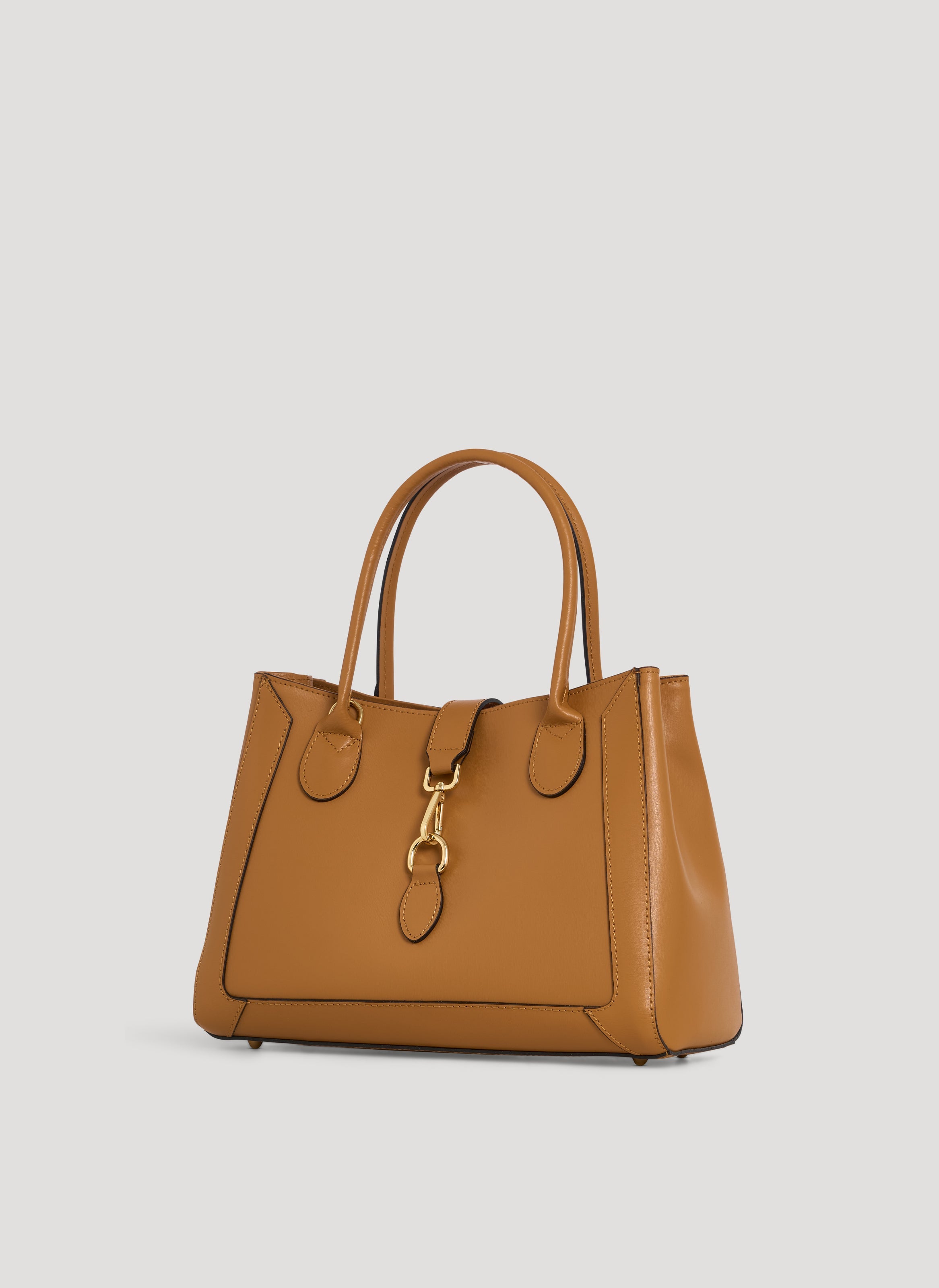 Chloe Media-taske i poleret læder – cognac