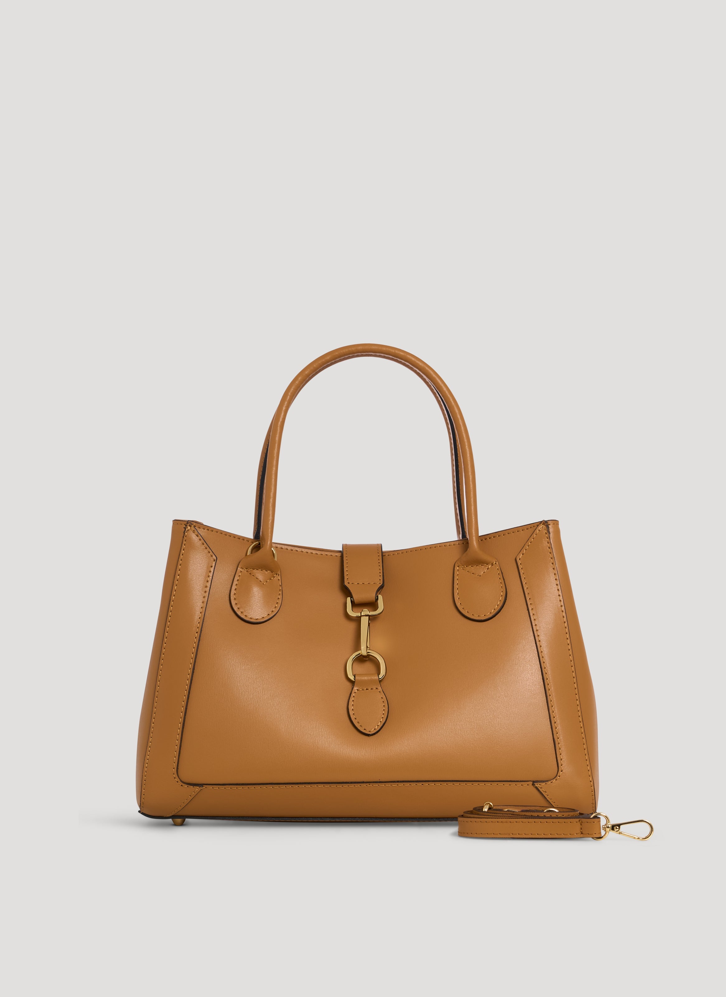 Chloe Media-taske i poleret læder – cognac