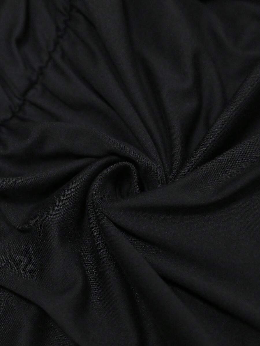 Luna elegant plus-size playsuit med skulderudskæring