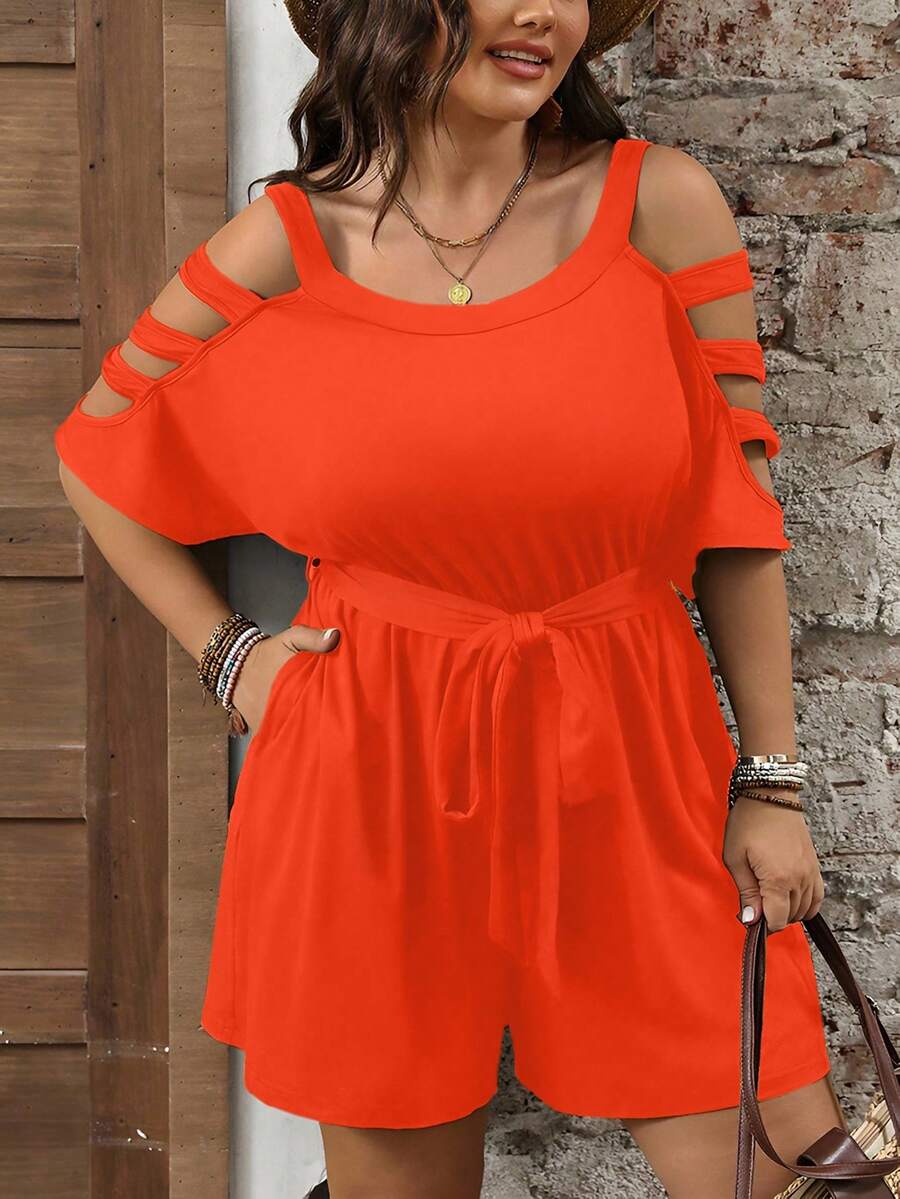 Luna elegant plus-size playsuit med skulderudskæring