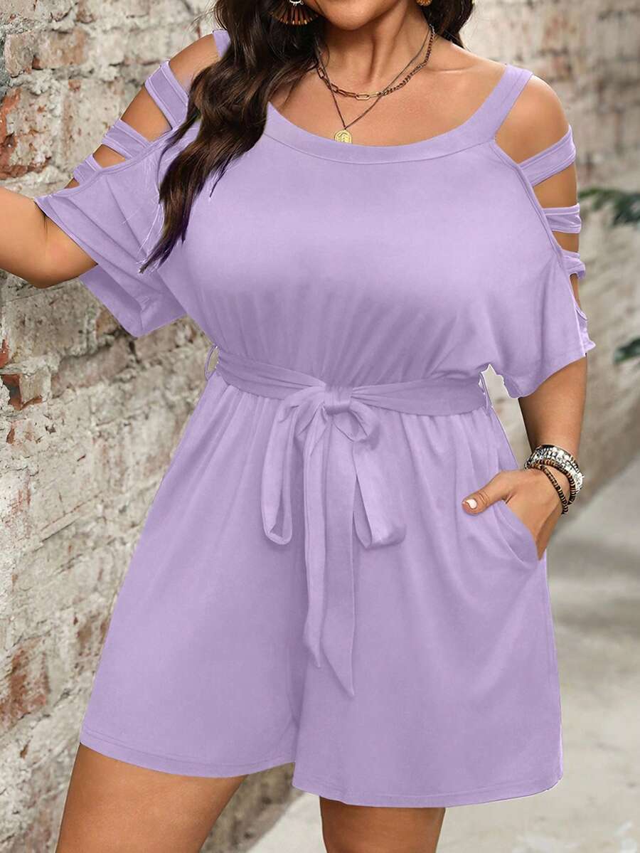Luna elegant plus-size playsuit med skulderudskæring