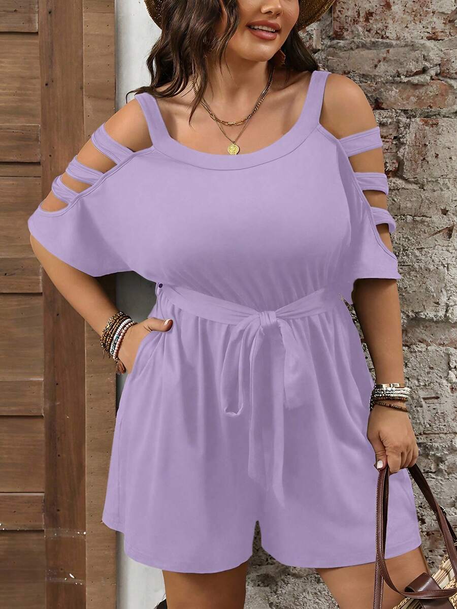 Luna elegant plus-size playsuit med skulderudskæring