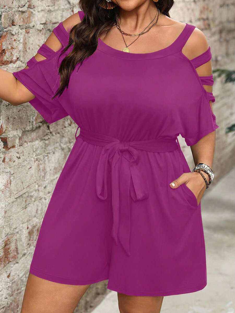Luna elegant plus-size playsuit med skulderudskæring