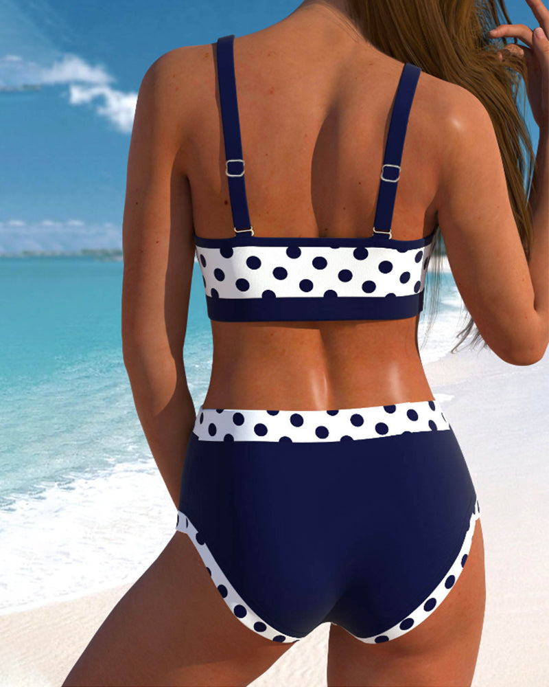 Liesbeth – Bikinisæt med høj talje og patchwork-prikdesign
