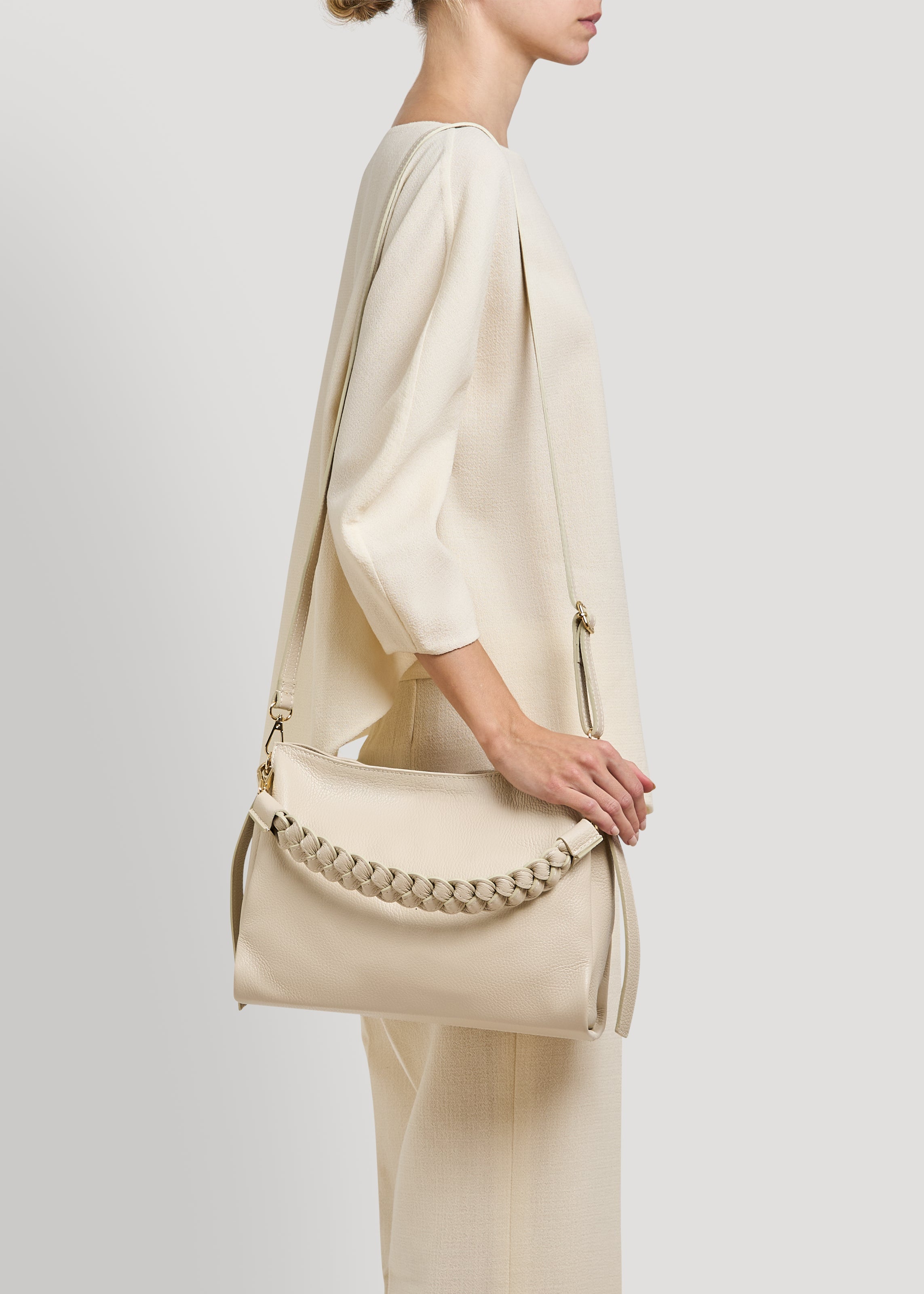 Braid-taske i Dollaro-kalveskind – beige