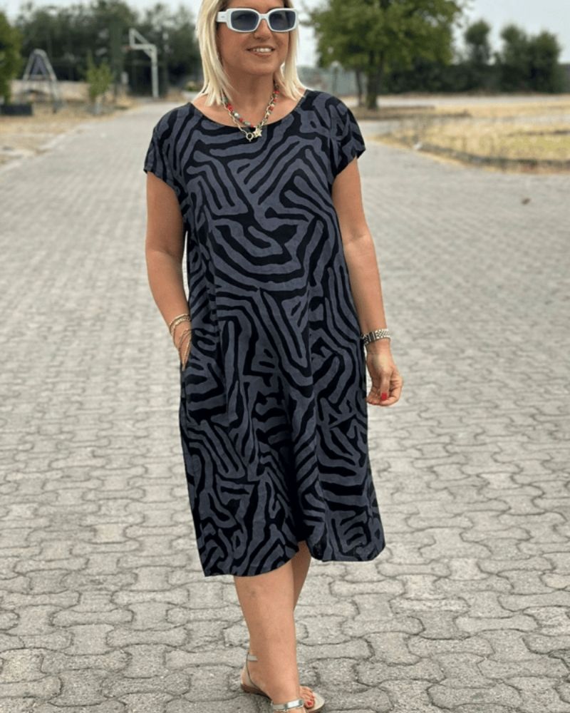 Melia | Sommerkjole med rund hals og smukt print