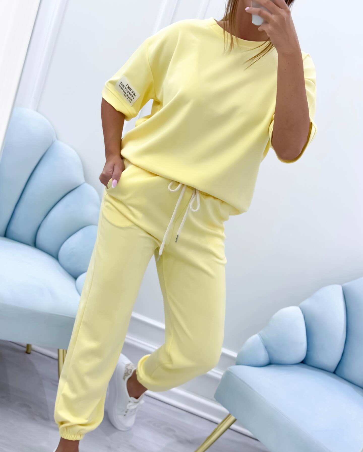 Astrid elegant casual 2-delt sæt med top og bukser