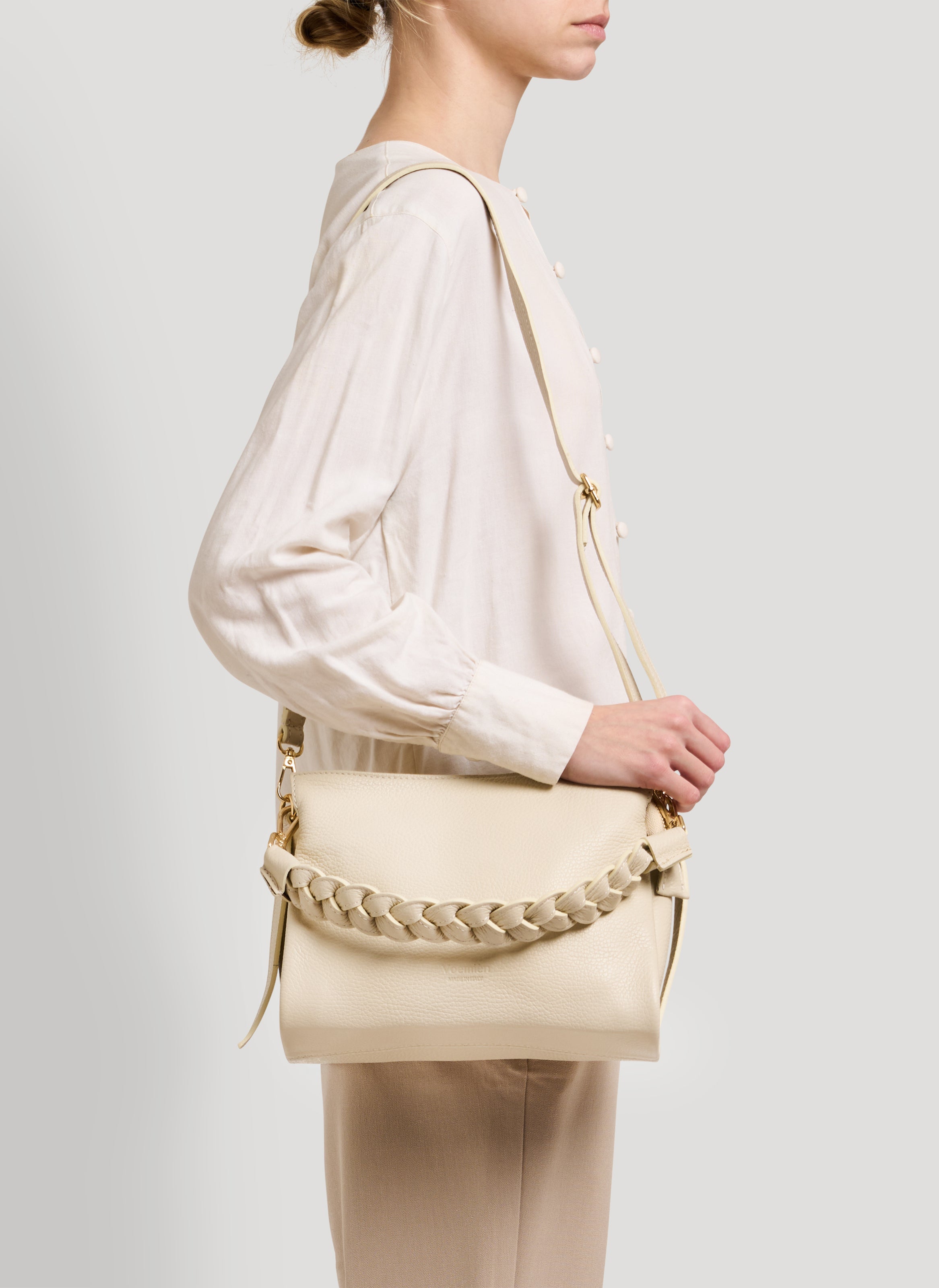 Braid Media-taske i Dollaro-kalveskind – beige