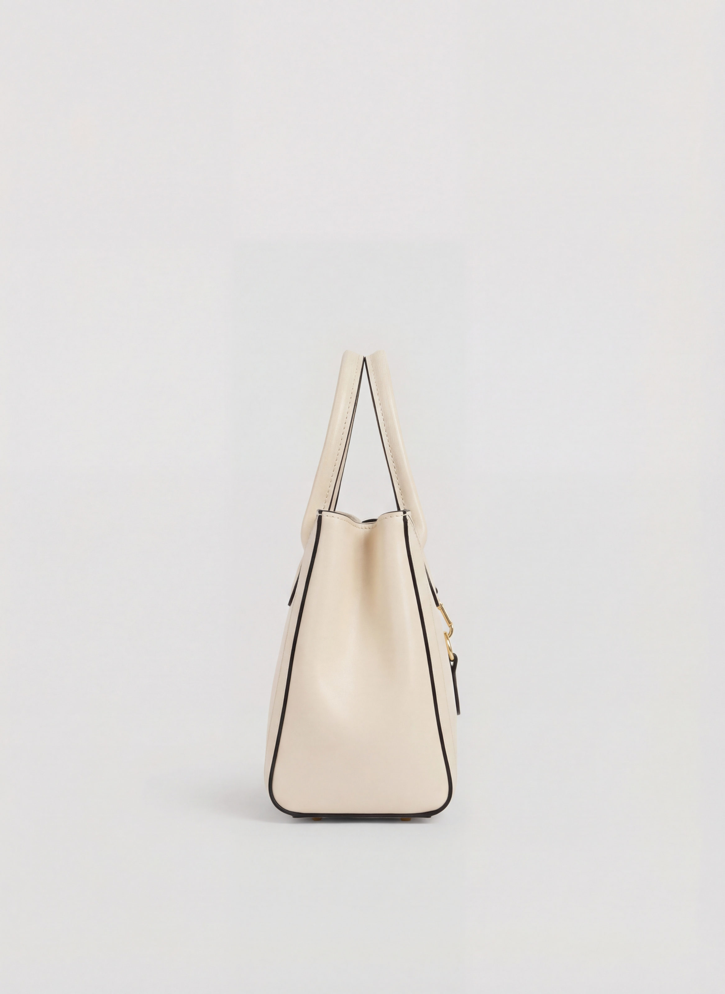 Chloe Media-taske i poleret læder – beige