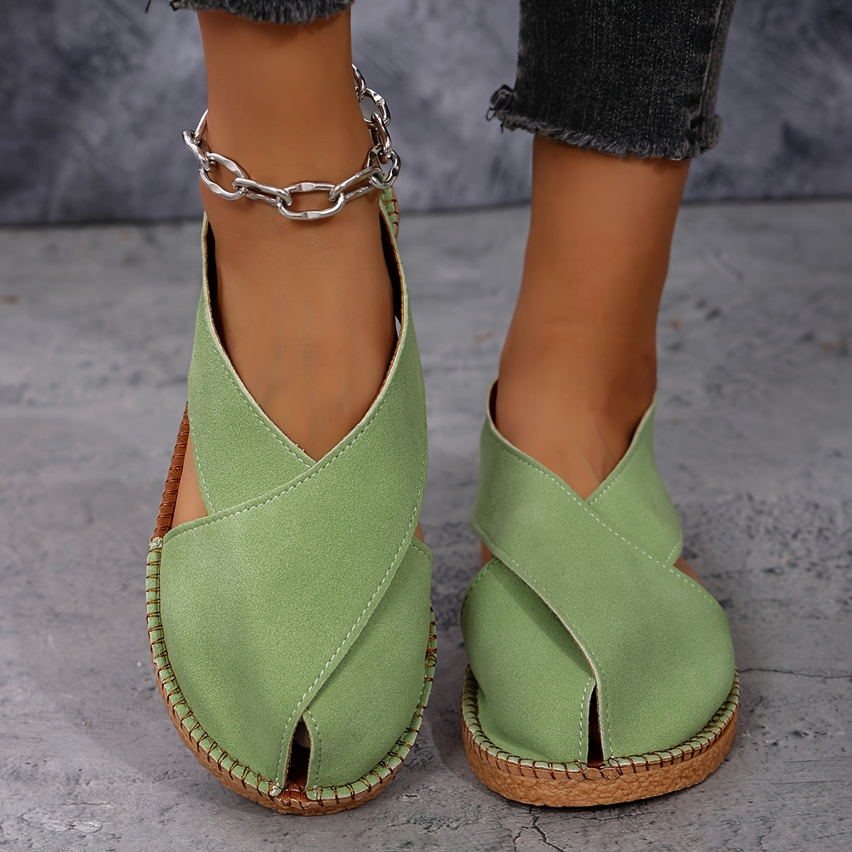 Komfortable damesandaler med lukket tå – lette slip-on sommersko