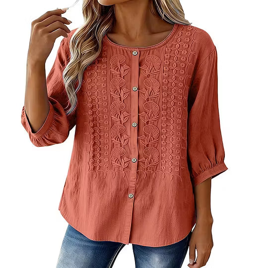 Freja | Åndbar bluse i bomuld og linned med broderi
