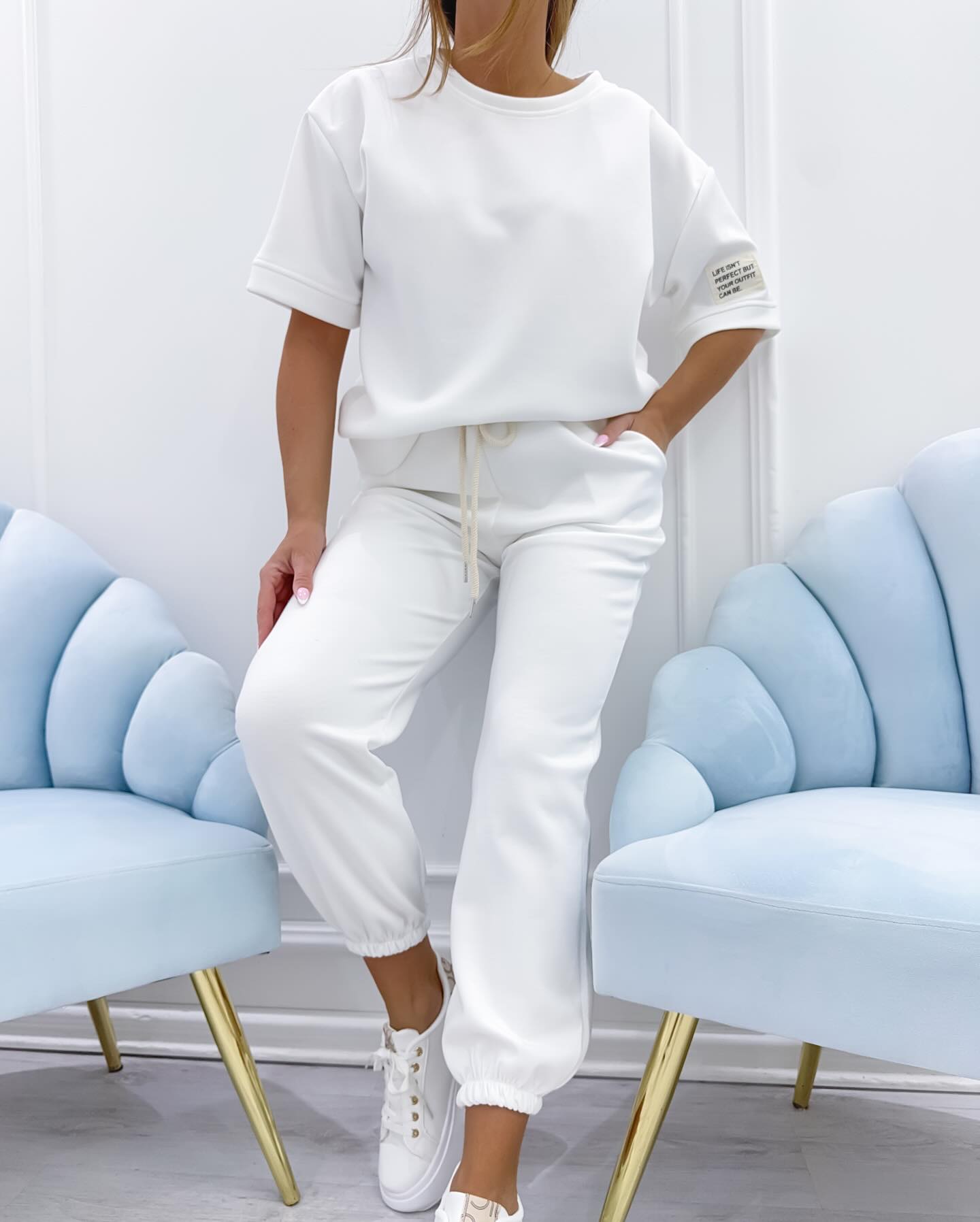 Astrid elegant casual 2-delt sæt med top og bukser
