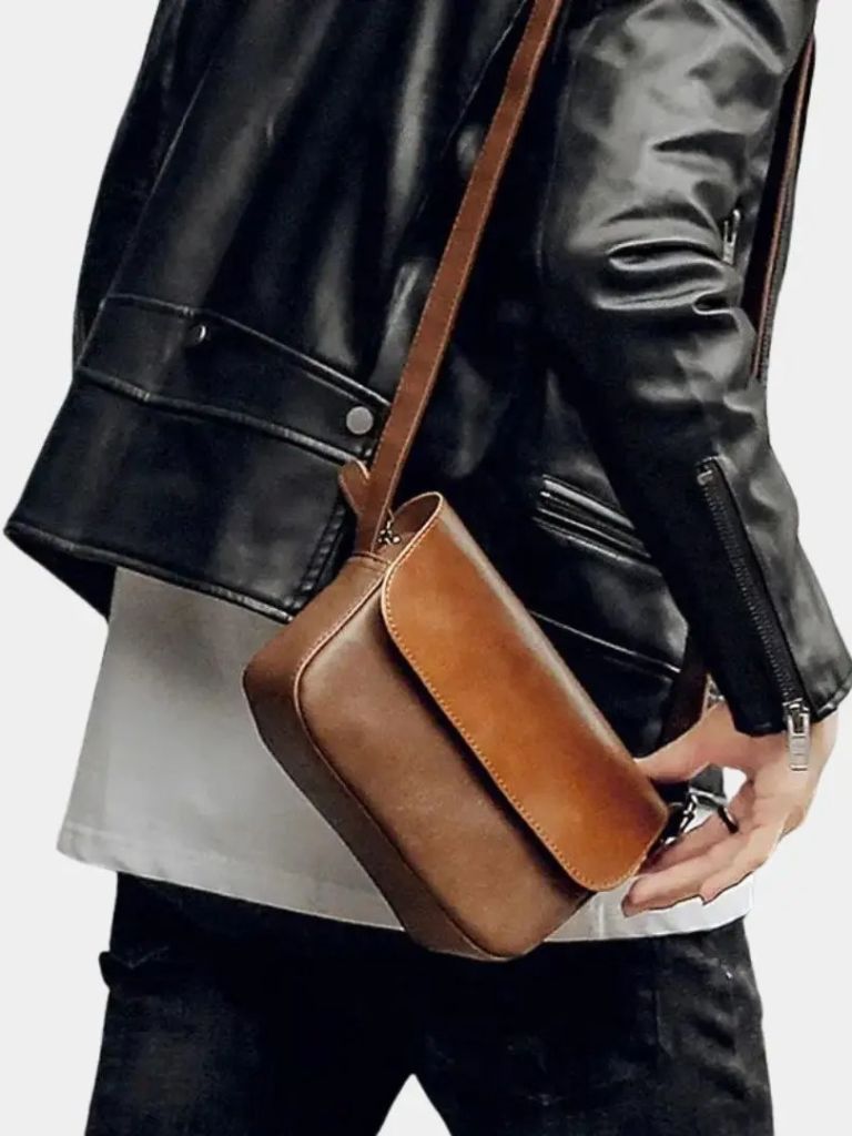 Jeppe™ | Essentiel Slingtaske