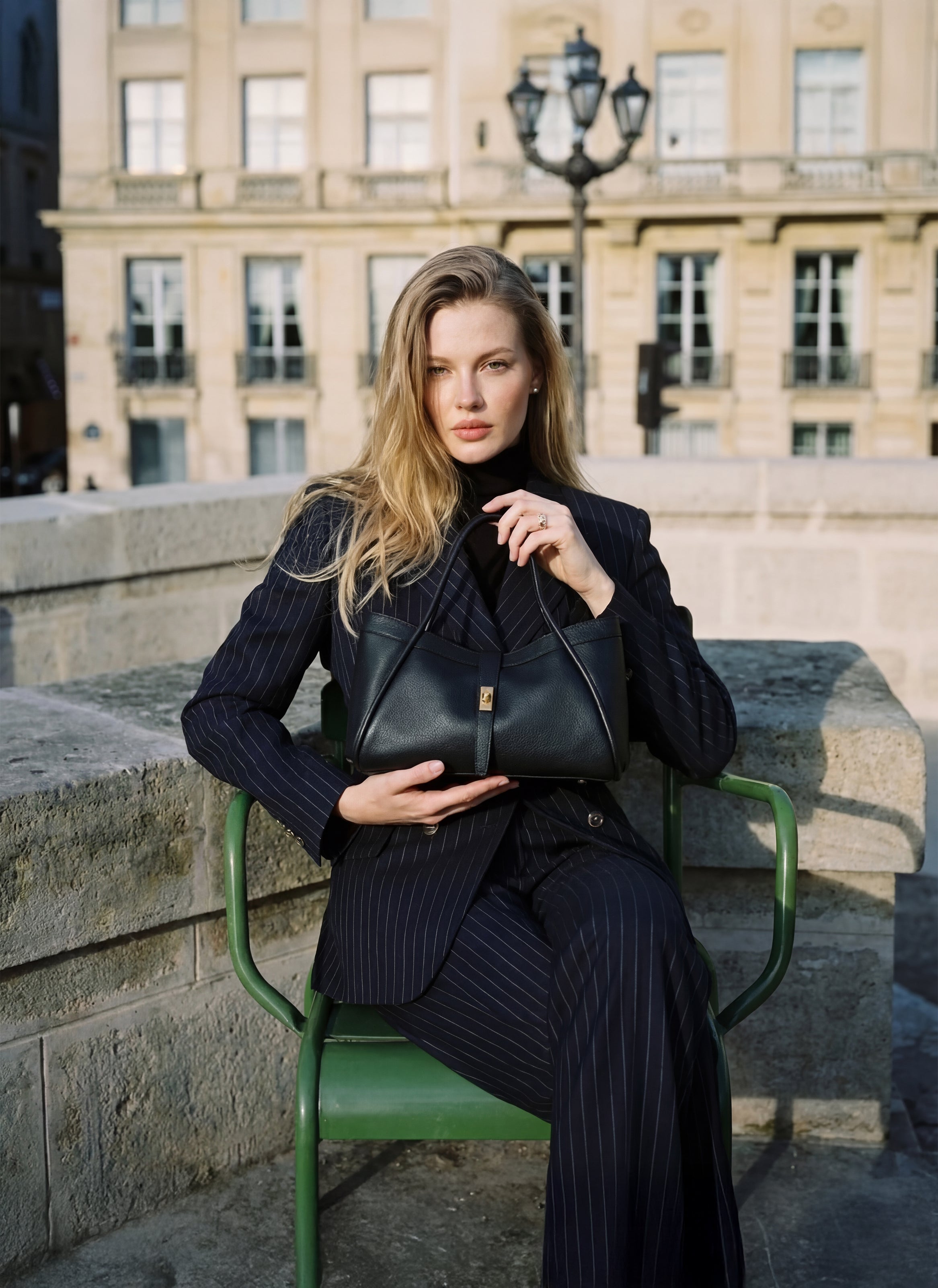 Mayfair Media-taske i Togo-kalveskind – sort