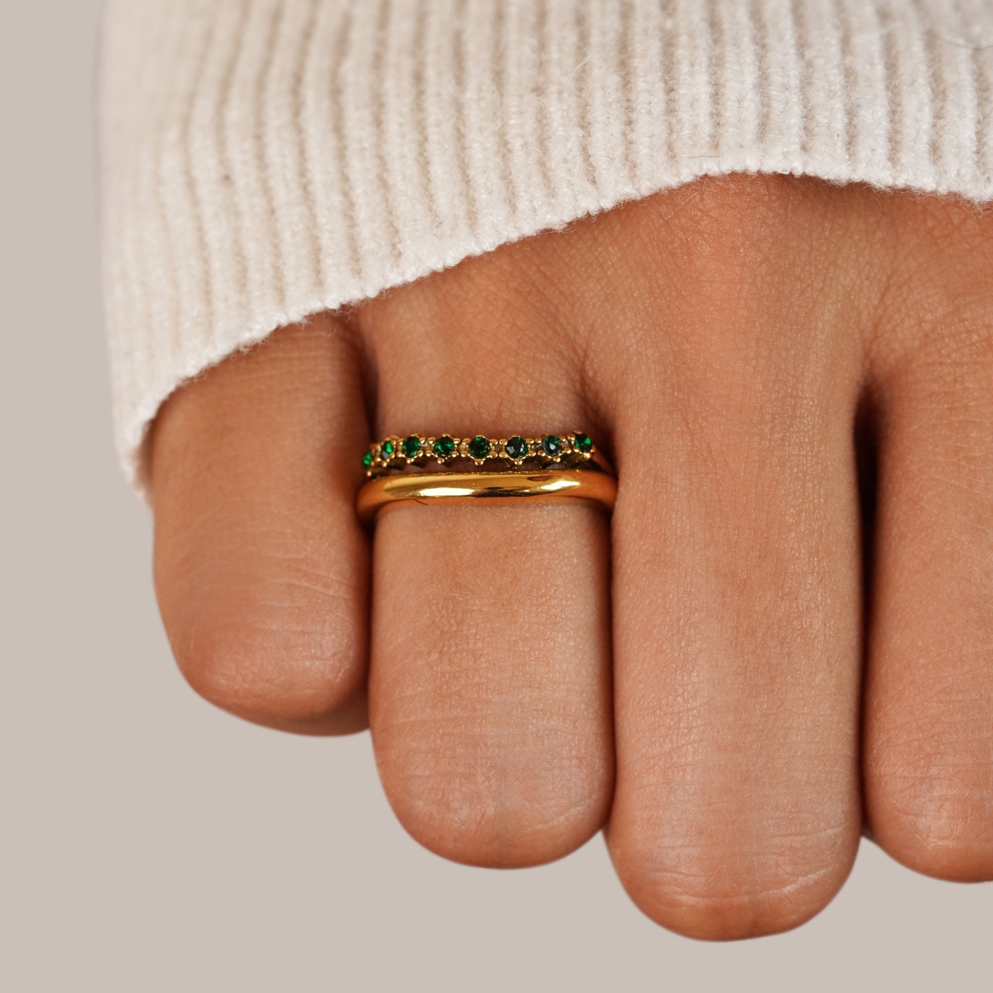 Mary - Smaragdgrøn lagdelt ring