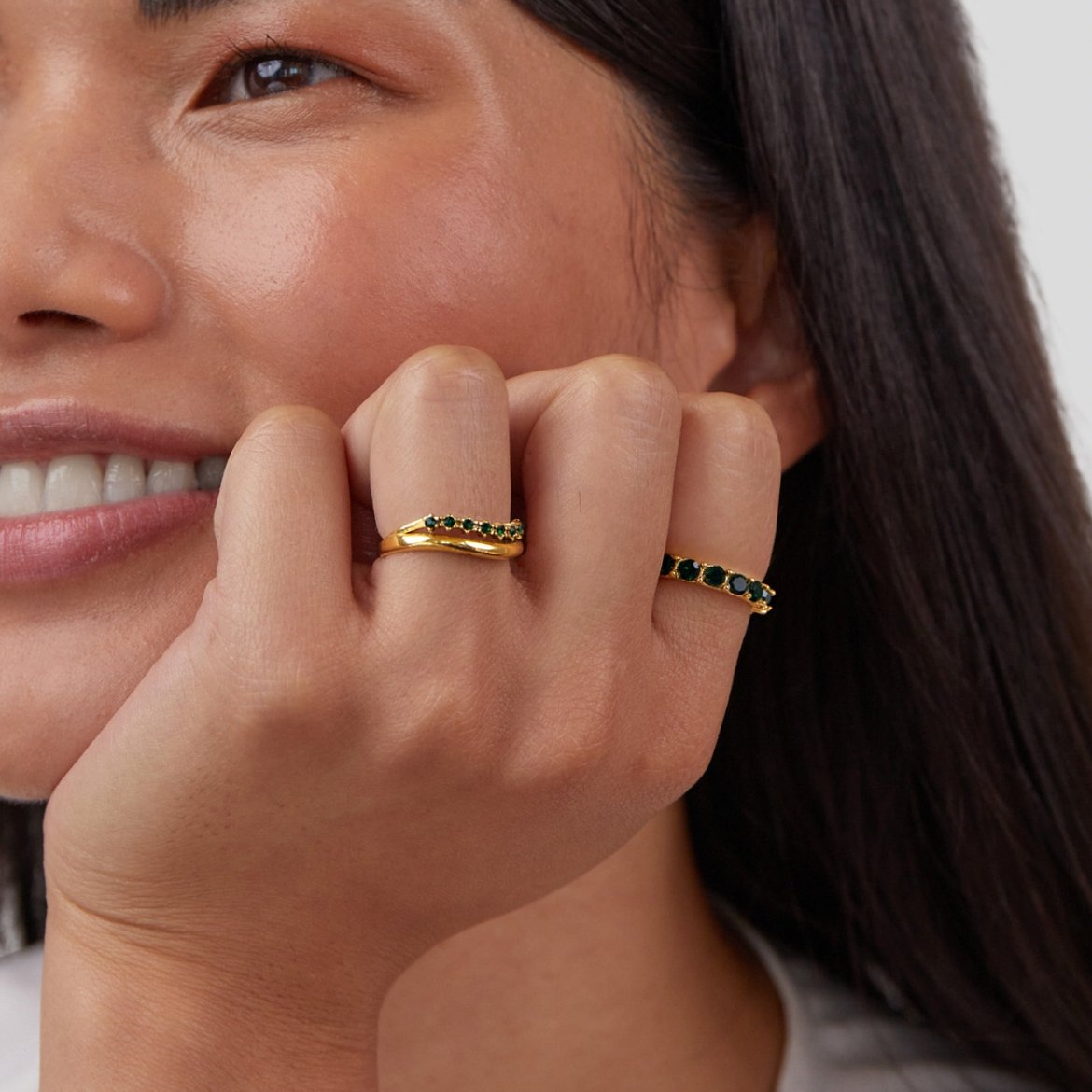 Mary - Smaragdgrøn lagdelt ring