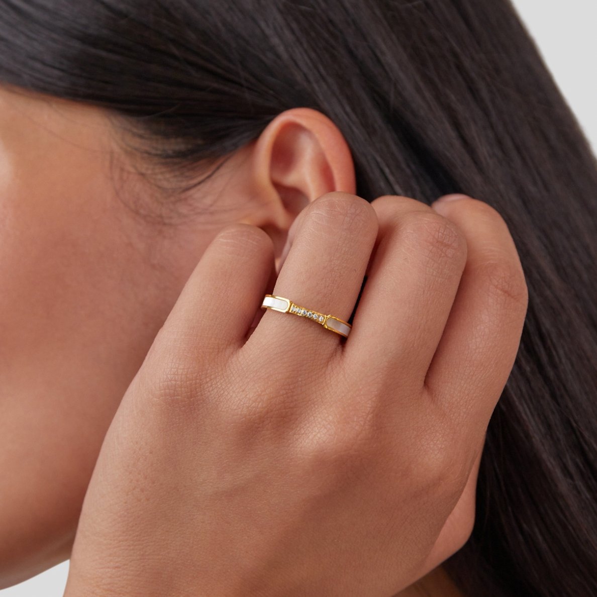 Unity - Ring med perle og krystal